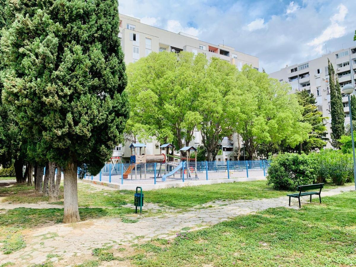 The L Place By Split Right Place Exterior foto